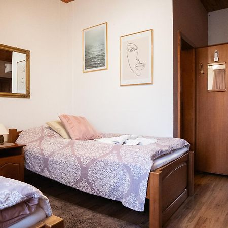 Hotel U Krba à Nitra Extérieur photo