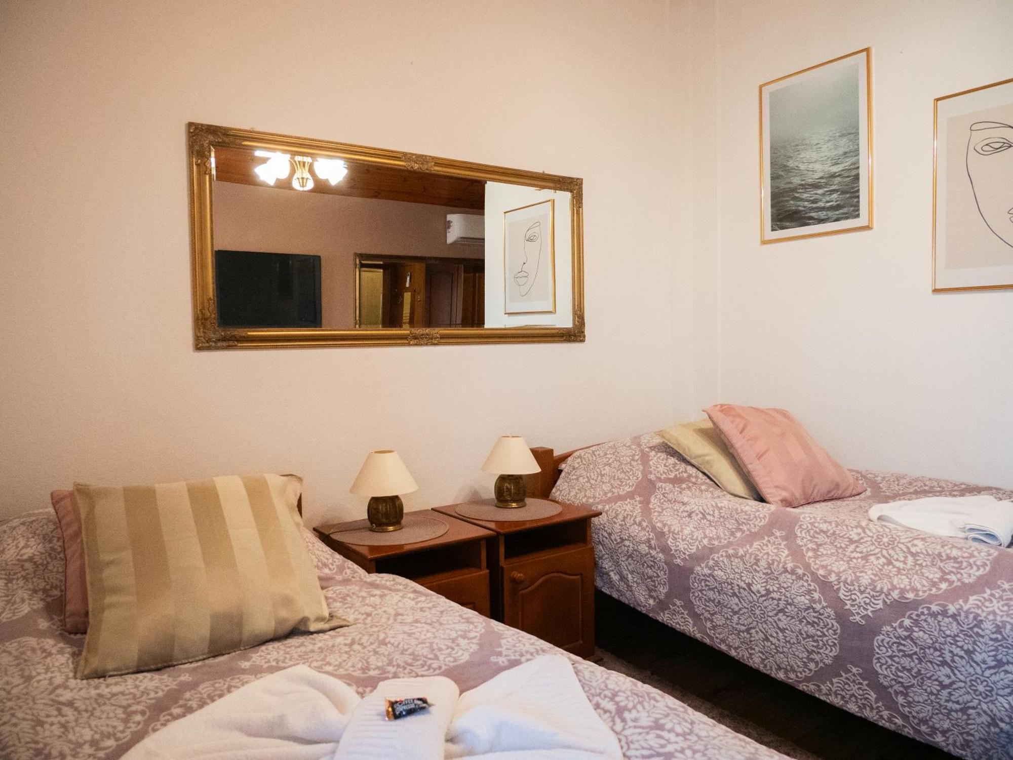 Hotel U Krba à Nitra Extérieur photo