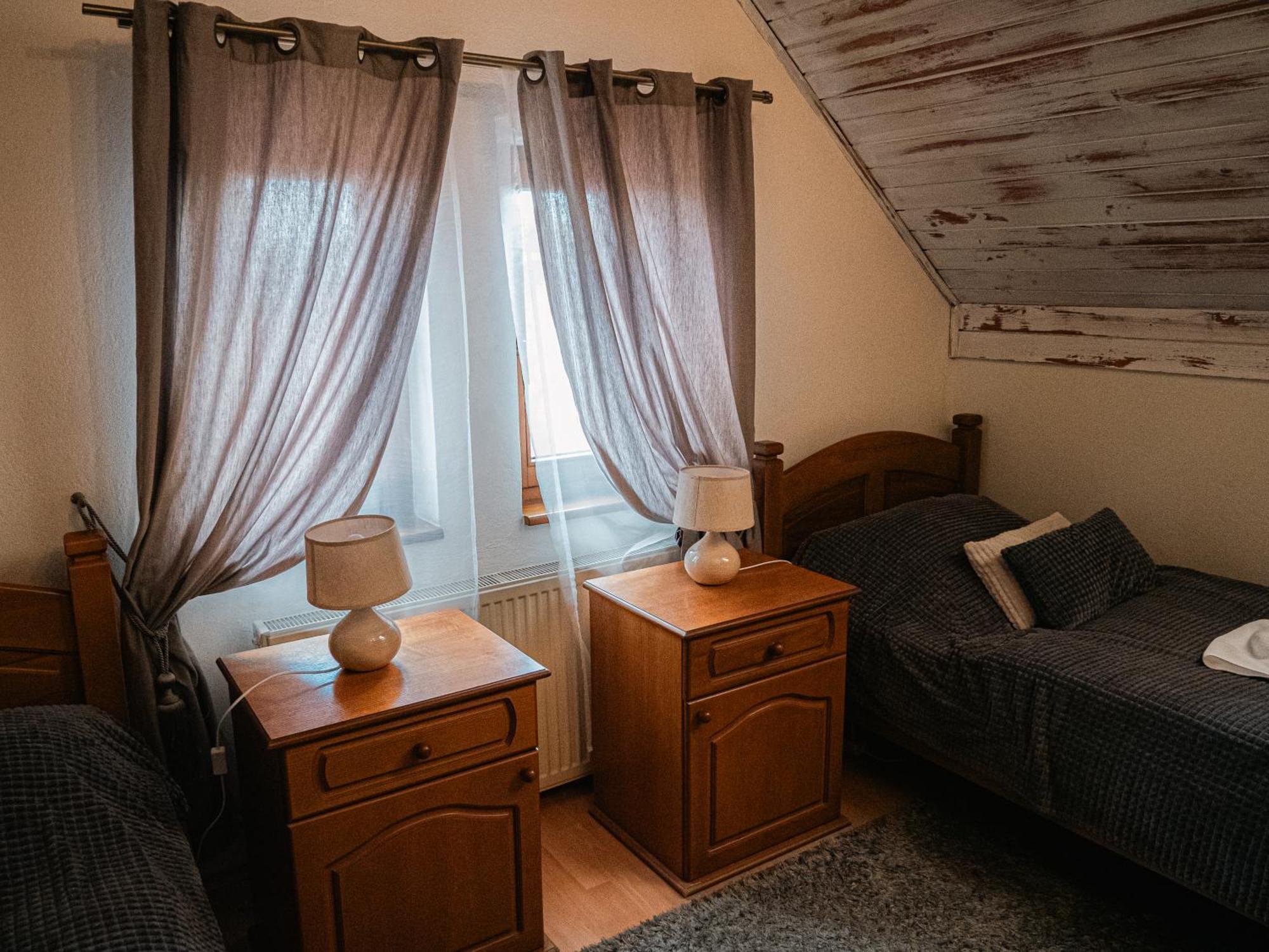 Hotel U Krba à Nitra Extérieur photo